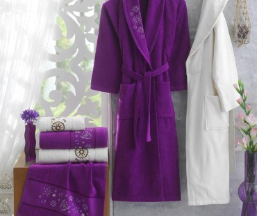 velvet-bathrobe-set