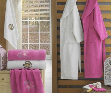 classic-bathrobe-set